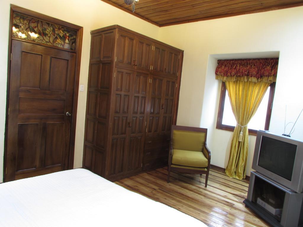 San Blas House & Suites Quito Buitenkant foto